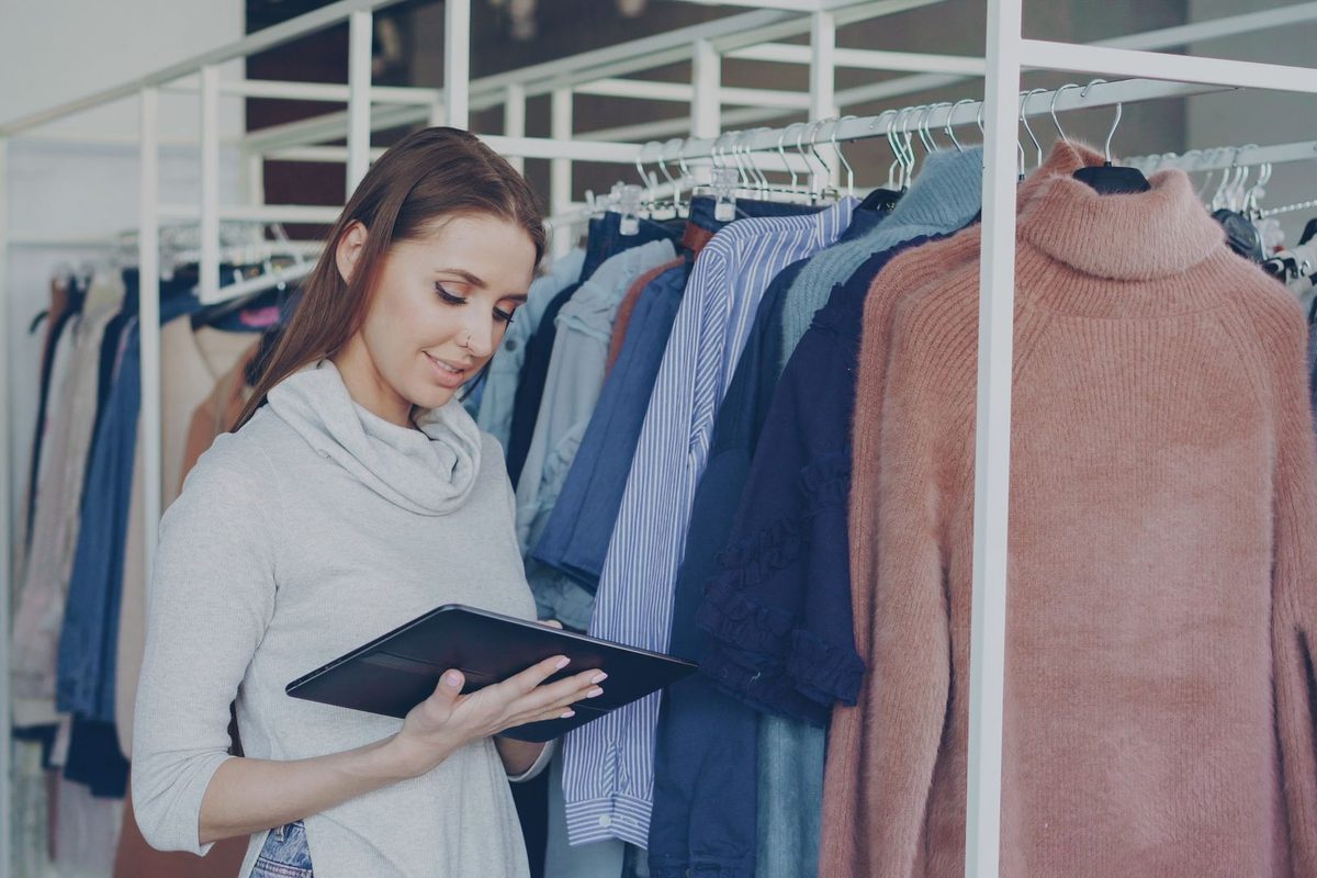 Retail & E-Commerce